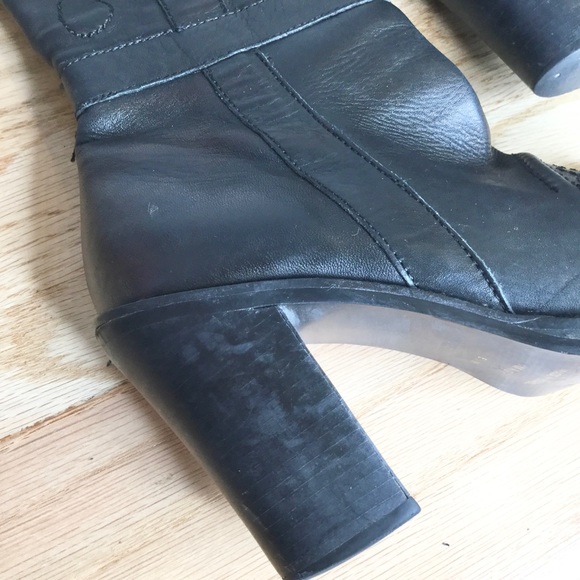 Vintage Zodiac Image Western tall heeled boots - Picture 9 of 14